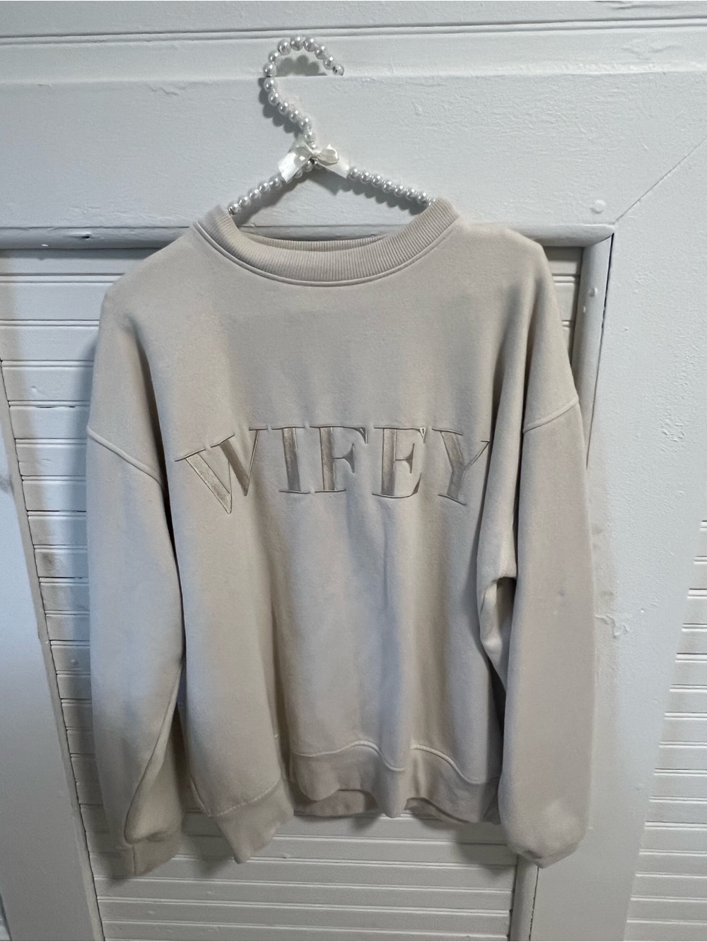 Wifey Embroidered Crewneck Sweatshirt - Cream